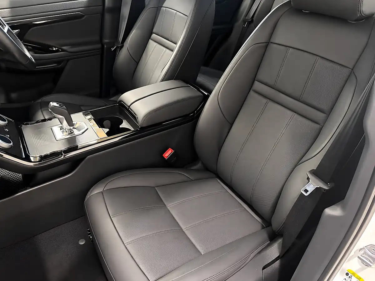 Used 2022 Land Rover Range Rover Evoque R-Dynamic S White - Interior and Exterior details 11