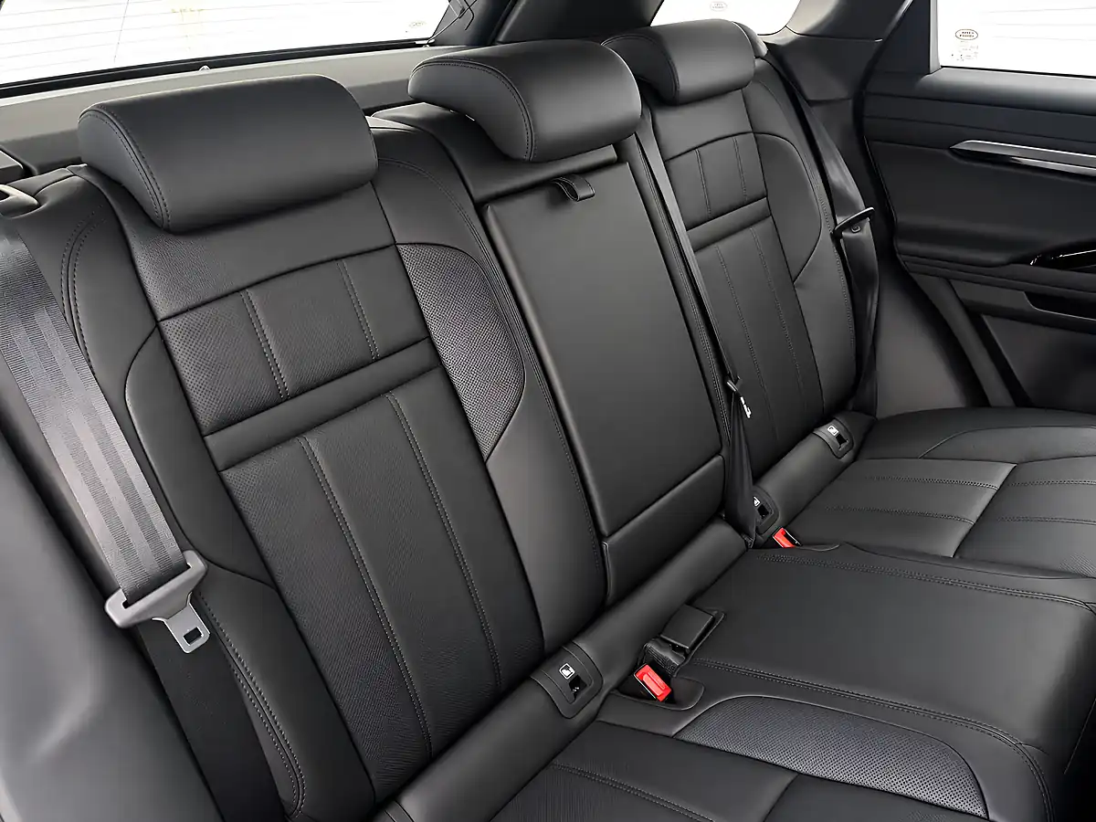 Used 2022 Land Rover Range Rover Evoque R-Dynamic S White - Interior and Exterior details 14