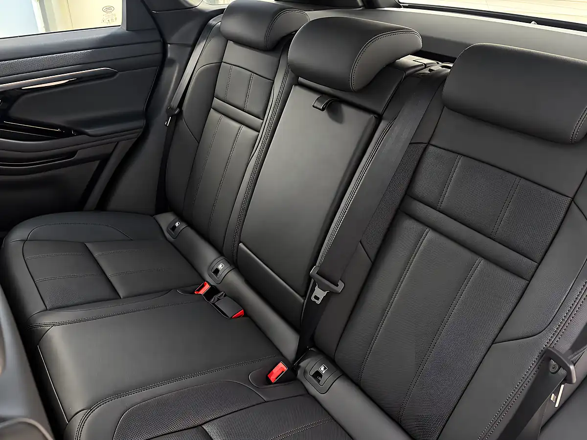 Used 2022 Land Rover Range Rover Evoque R-Dynamic S White - Interior and Exterior details 17