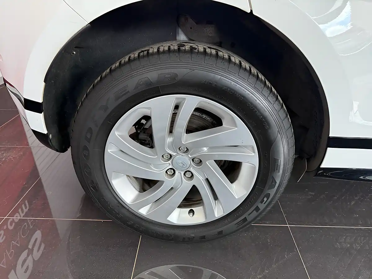 Used 2022 Land Rover Range Rover Evoque R-Dynamic S White - Interior and Exterior details 4