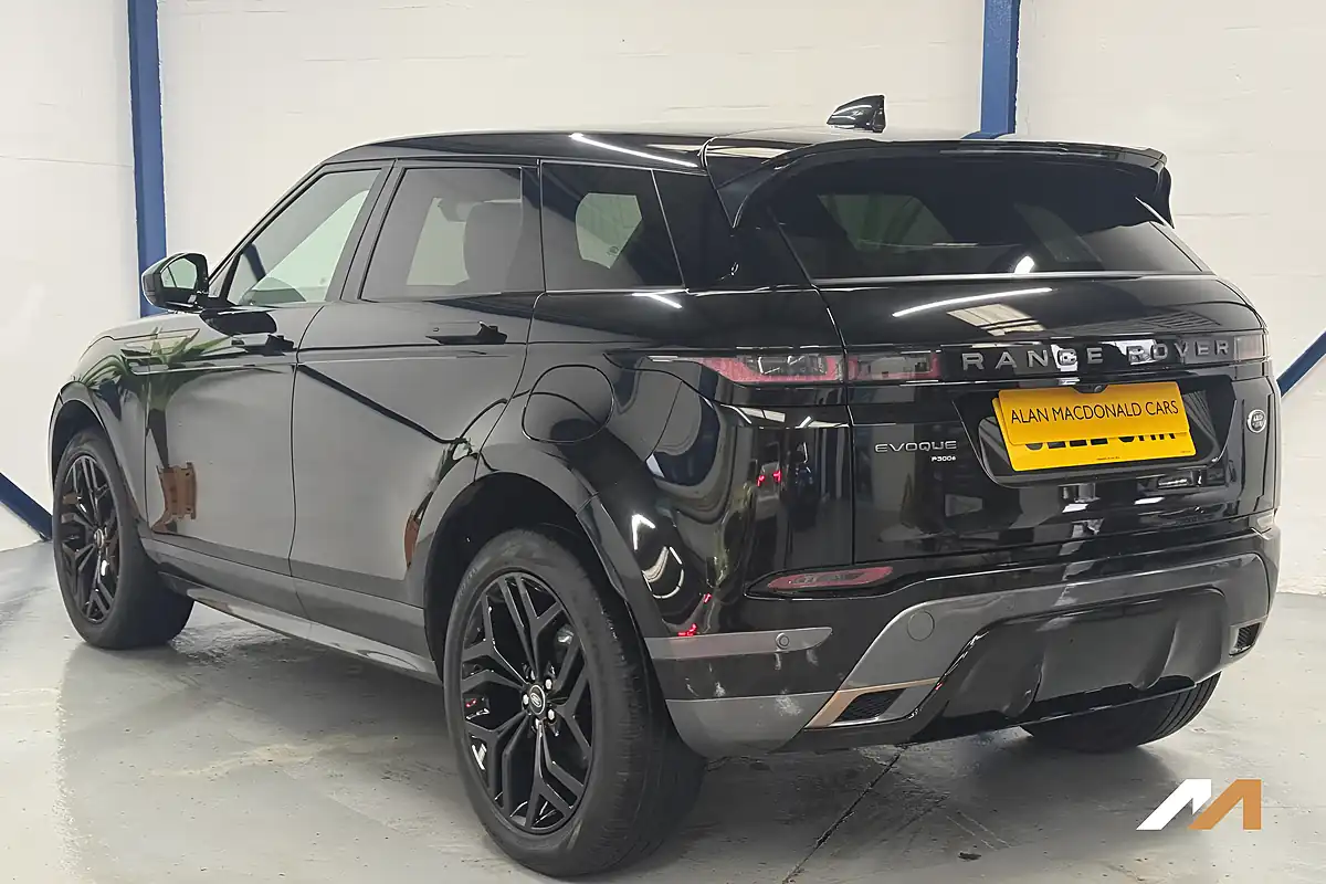 Used 2022 Land Rover Range Rover Evoque R-Dynamic Se Black - Interior and Exterior details 15