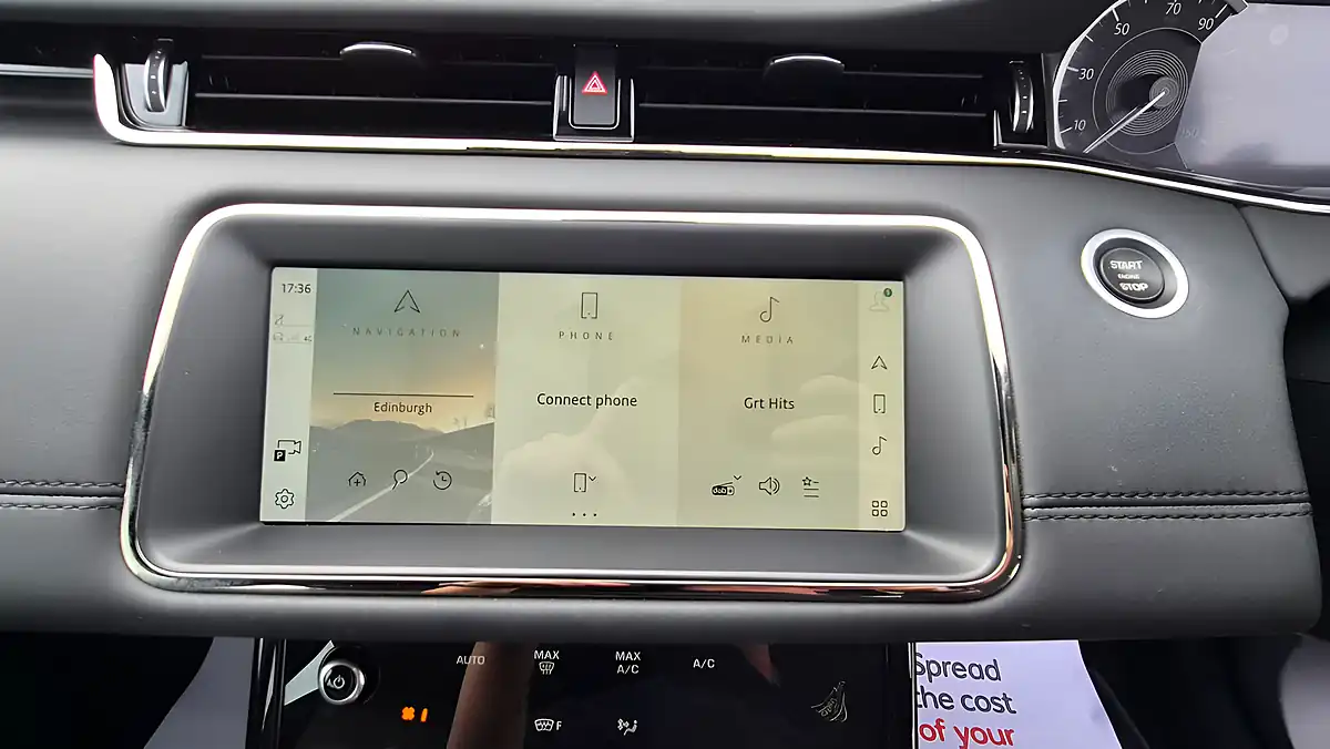Used 2022 Land Rover Range Rover Evoque R-Dynamic Se Black - Interior and Exterior details 12