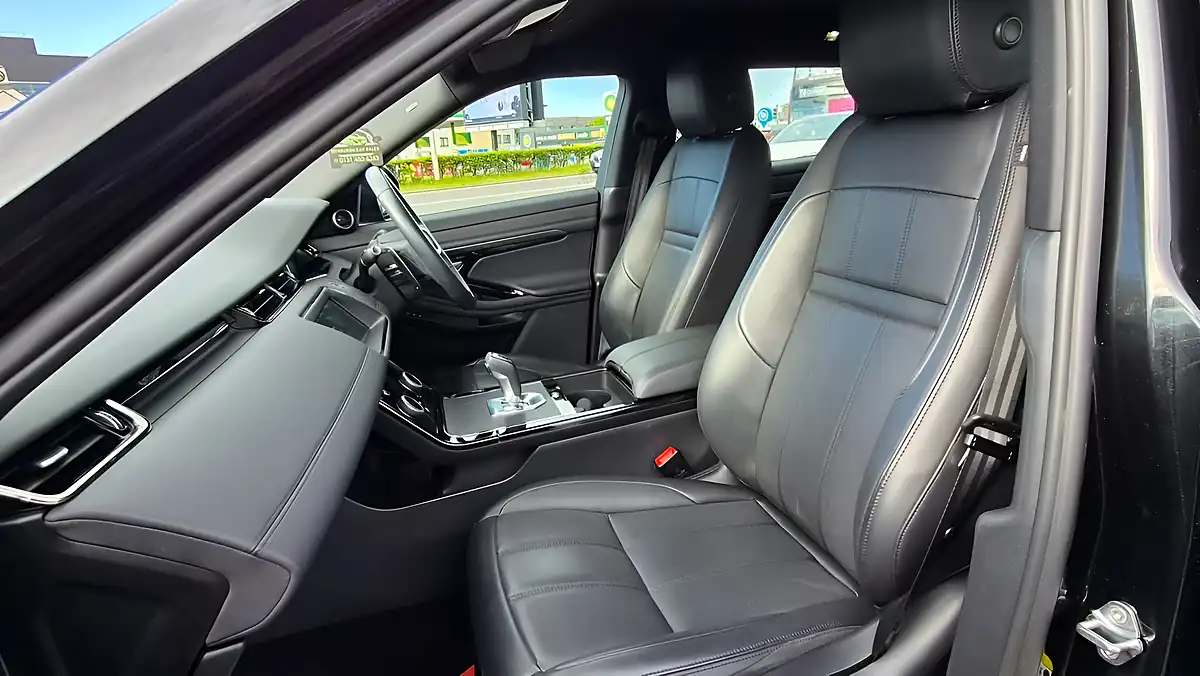 Used 2022 Land Rover Range Rover Evoque R-Dynamic Se Black - Interior and Exterior details 15