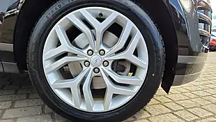 Used 2022 Land Rover Range Rover Evoque R-Dynamic Se Black - Interior and Exterior details 18