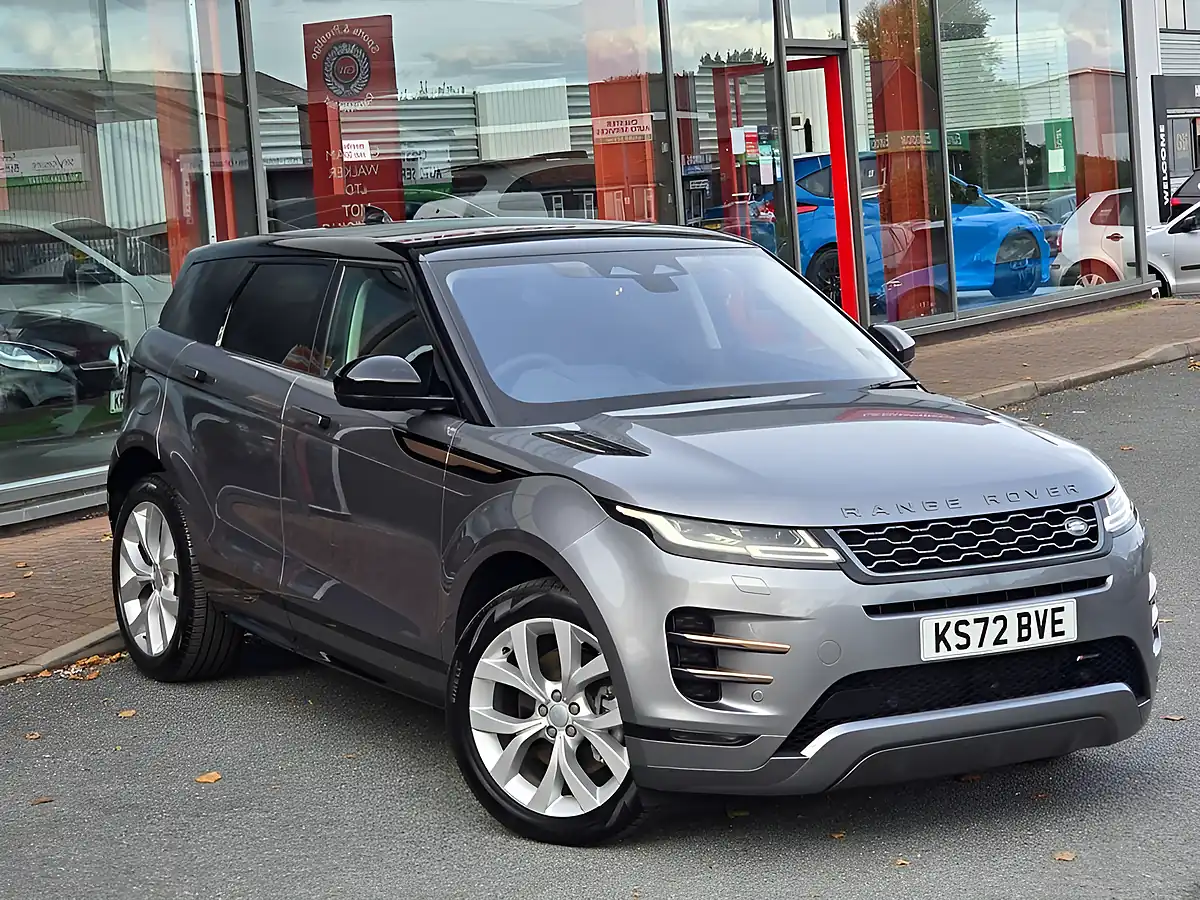 Used 2022 Land Rover Range Rover Evoque R-Dynamic Se Eiger Grey - Interior and Exterior details 2