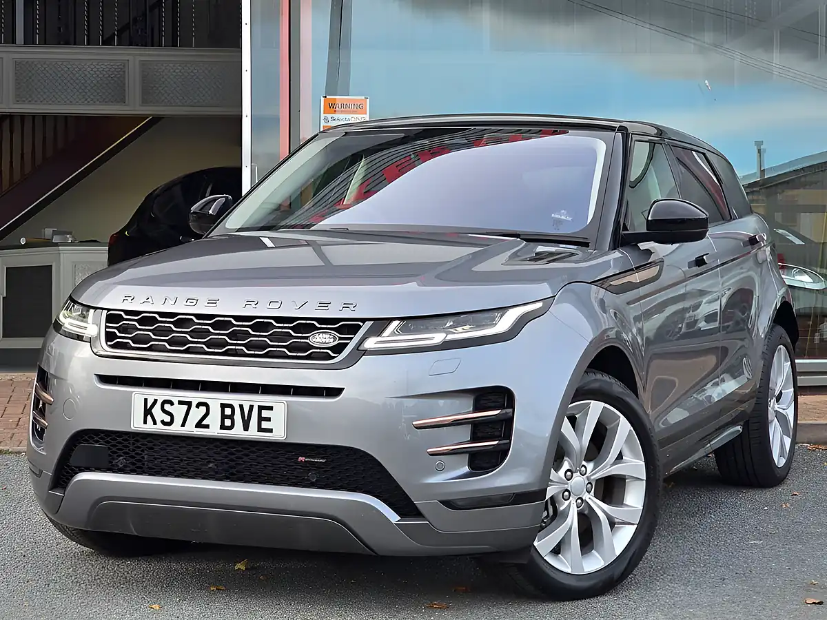 Used 2022 Land Rover Range Rover Evoque R-Dynamic Se Eiger Grey - Interior and Exterior details 5