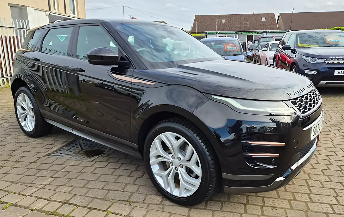 Used 2022 Land Rover Range Rover Evoque R-Dynamic Se - Front View