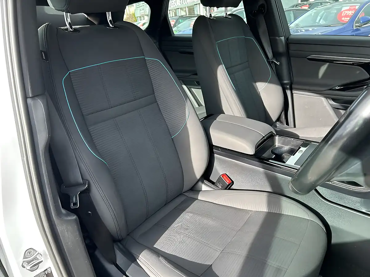 Used 2022 Land Rover Range Rover Evoque R-Dynamic White - Interior and Exterior details 13