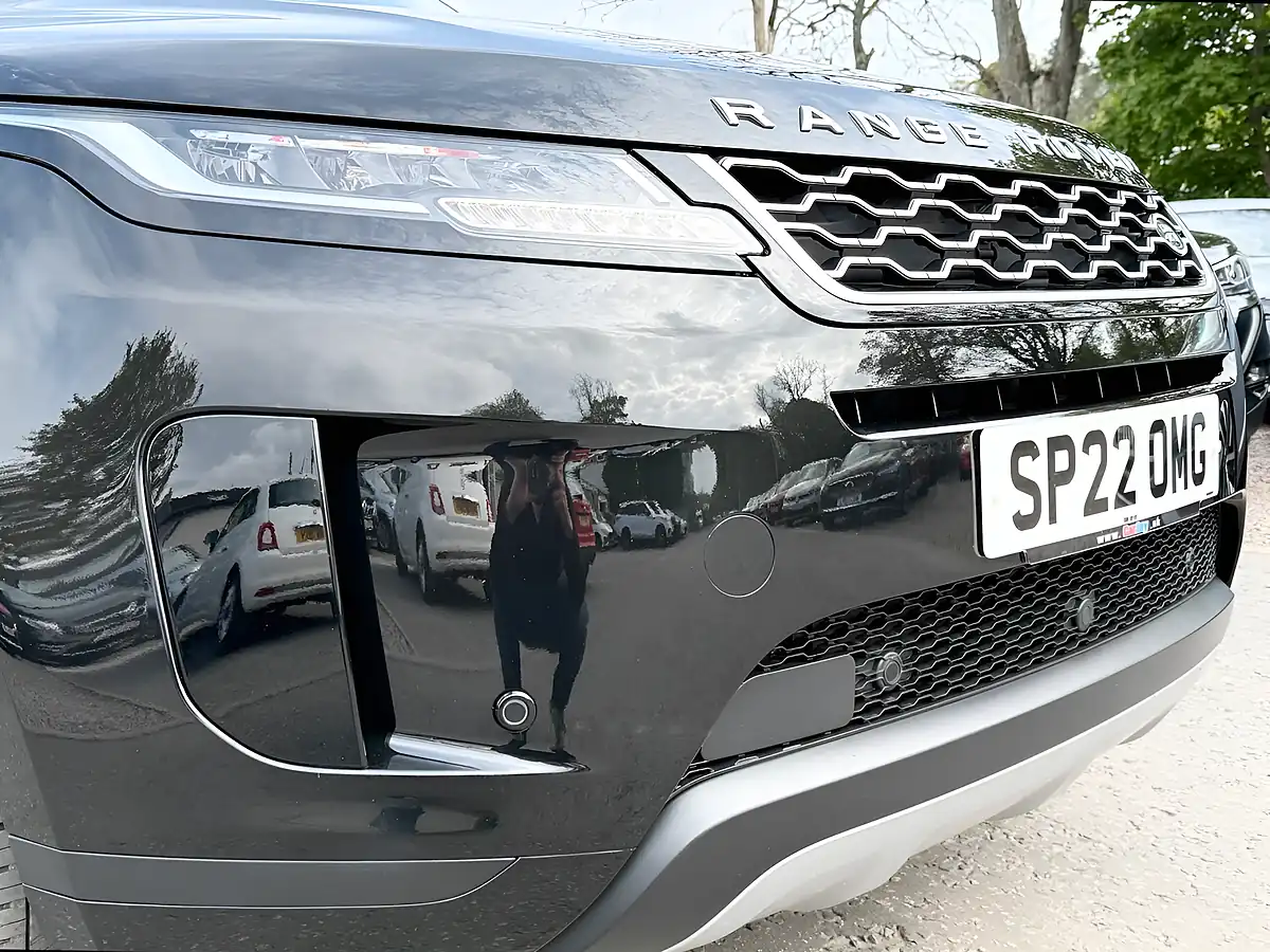 Used 2022 Land Rover Range Rover Evoque S Santorini Black - Interior and Exterior details 10