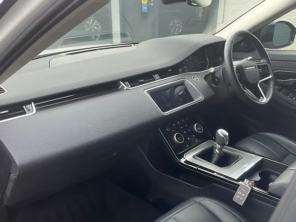 Used 2022 Land Rover Range Rover Evoque S White - Interior and Exterior details 11