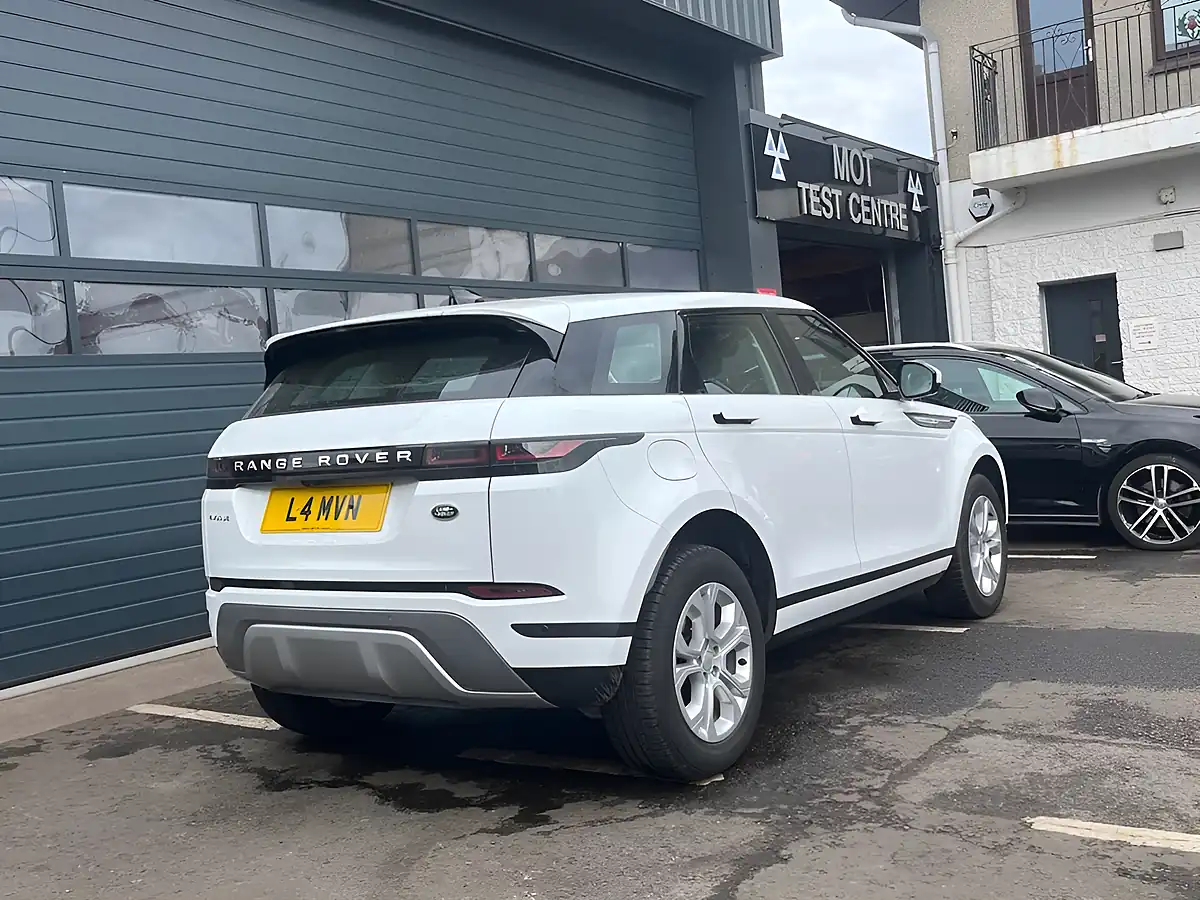 Used 2022 Land Rover Range Rover Evoque S White - Interior and Exterior details 4