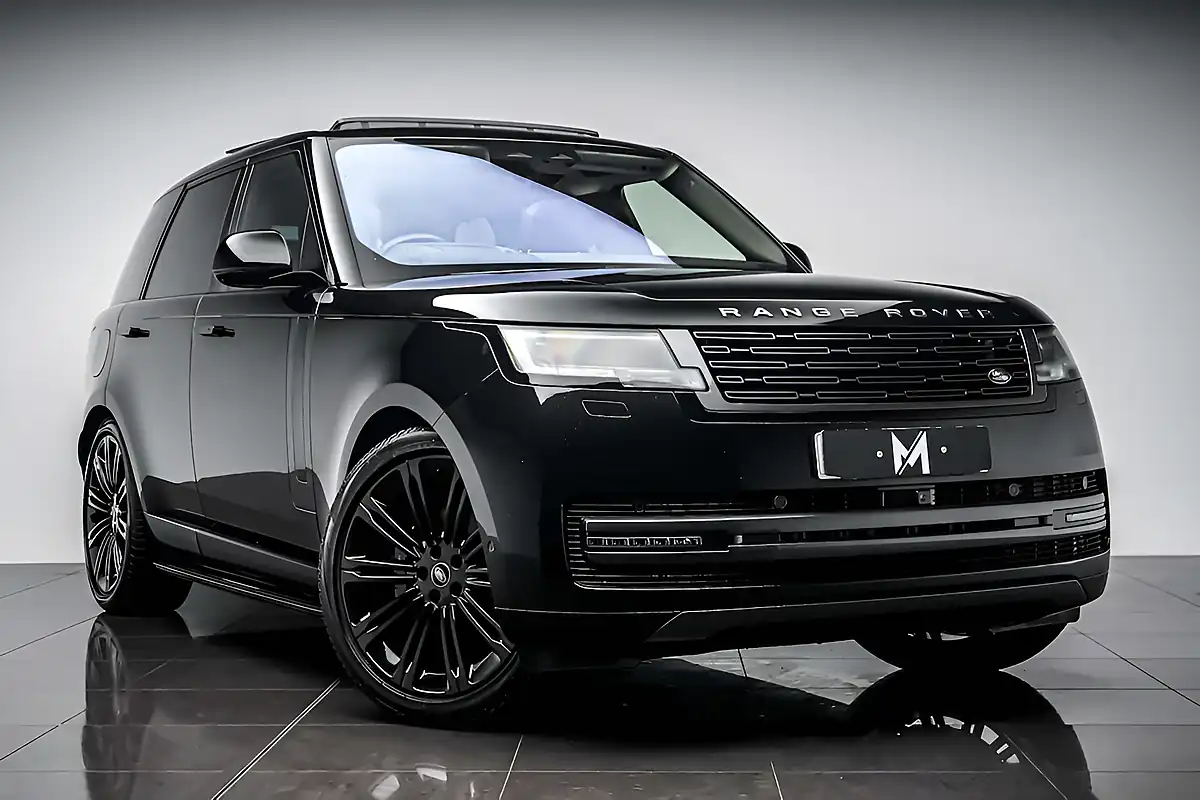 Used 2022 Land Rover Range Rover First Edition Santorini Black - Front View