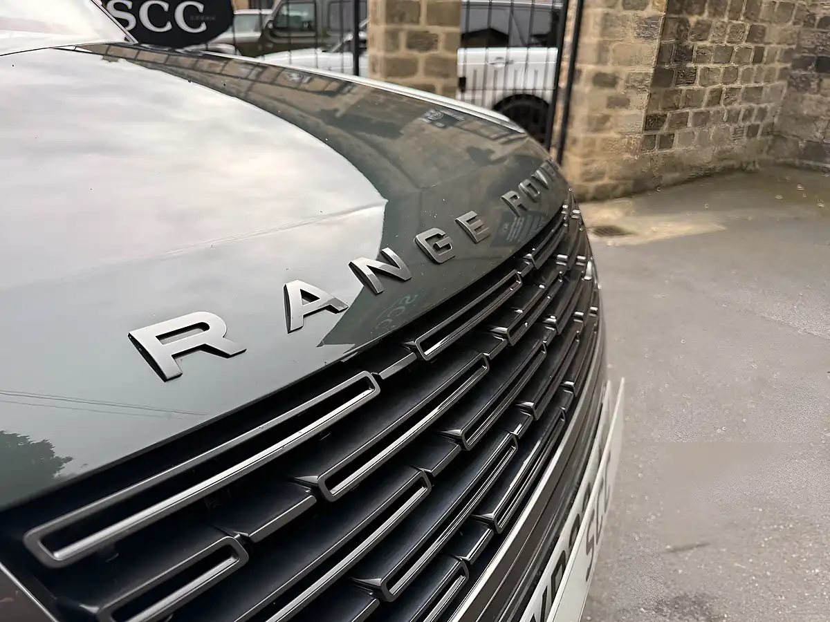 Used 2022 Land Rover Range Rover Hse Belgravia Green - Interior and Exterior details 10