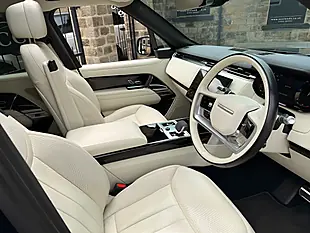 Used 2022 Land Rover Range Rover Hse Belgravia Green - Interior and Exterior details 15