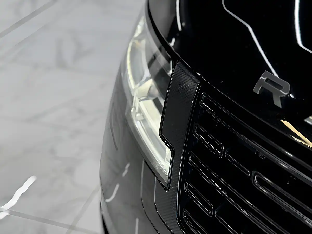 Used 2022 Land Rover Range Rover Hse Black - Interior and Exterior details 8