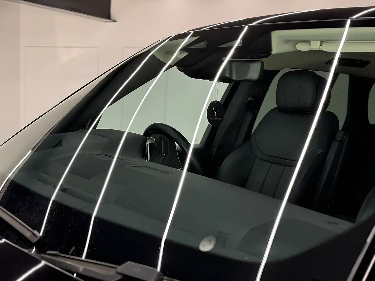 Used 2022 Land Rover Range Rover Hse Black - Interior and Exterior details 9