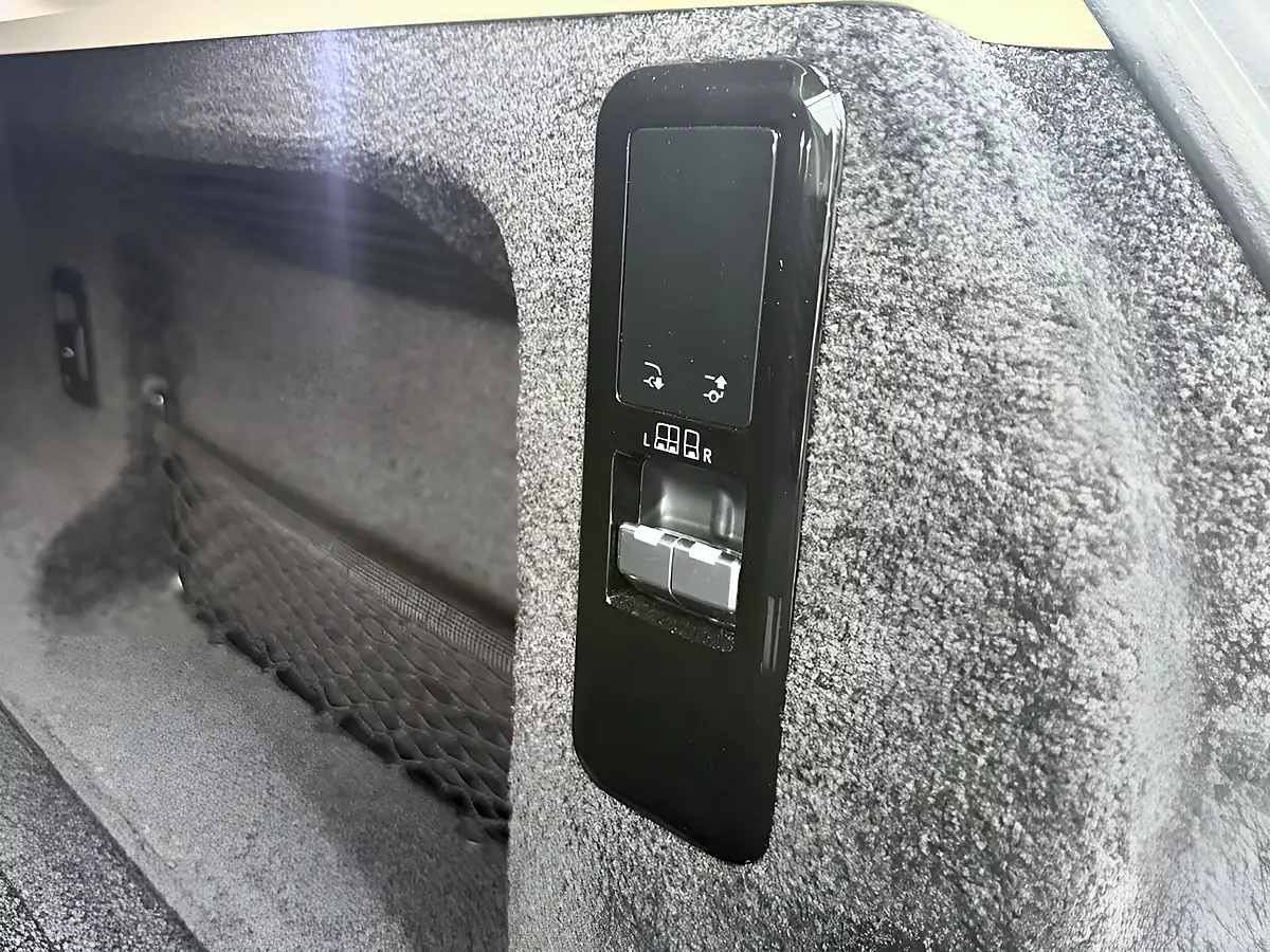 Used 2022 Land Rover Range Rover Hse Black - Interior and Exterior details 6