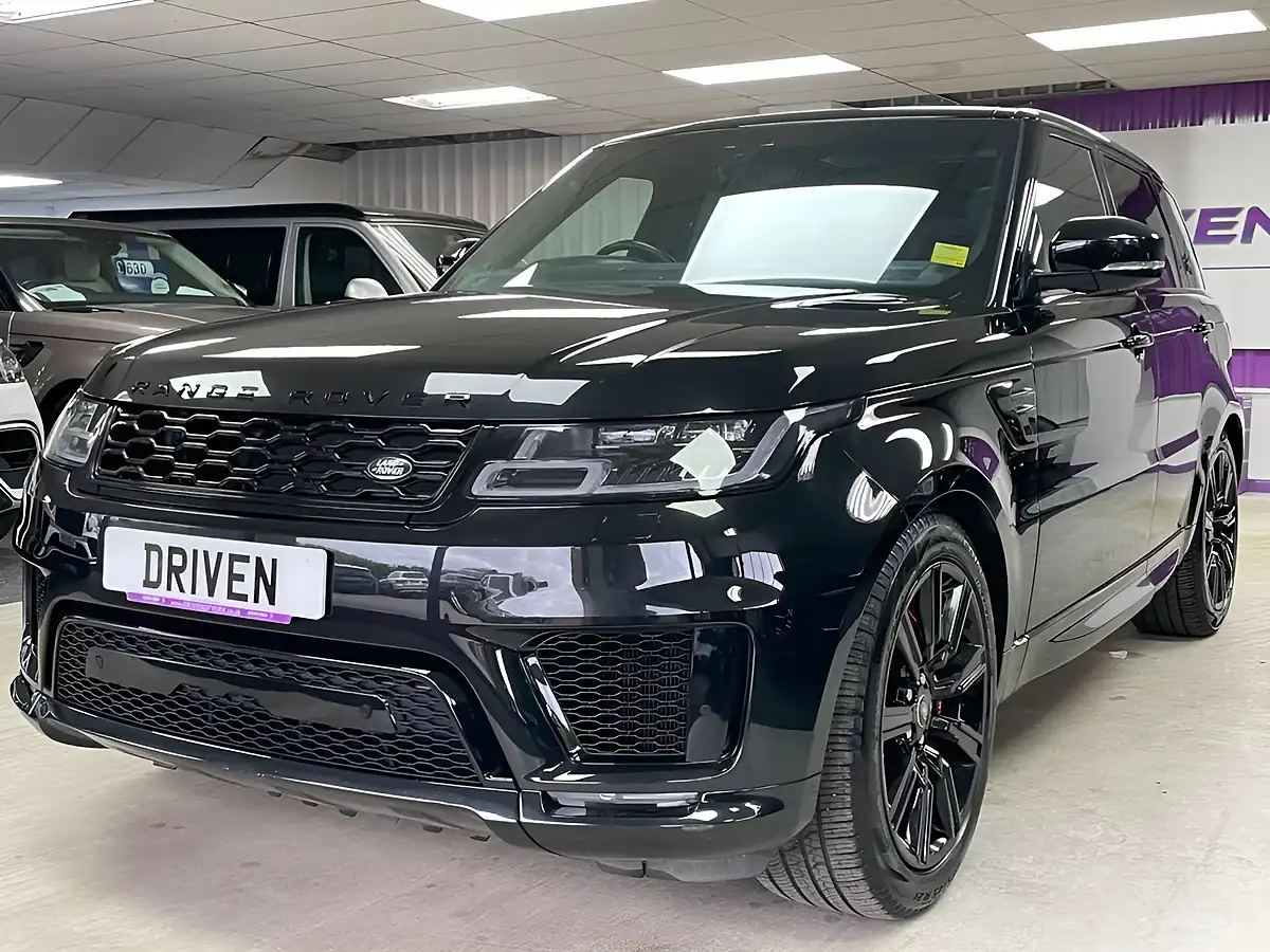 Used 2022 Land Rover Range Rover P400 Hse Hse Dynamic Black Santorini Black - Interior and Exterior details 6