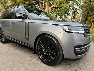 Used 2022 Land Rover Range Rover Se Grey - Interior and Exterior details 16