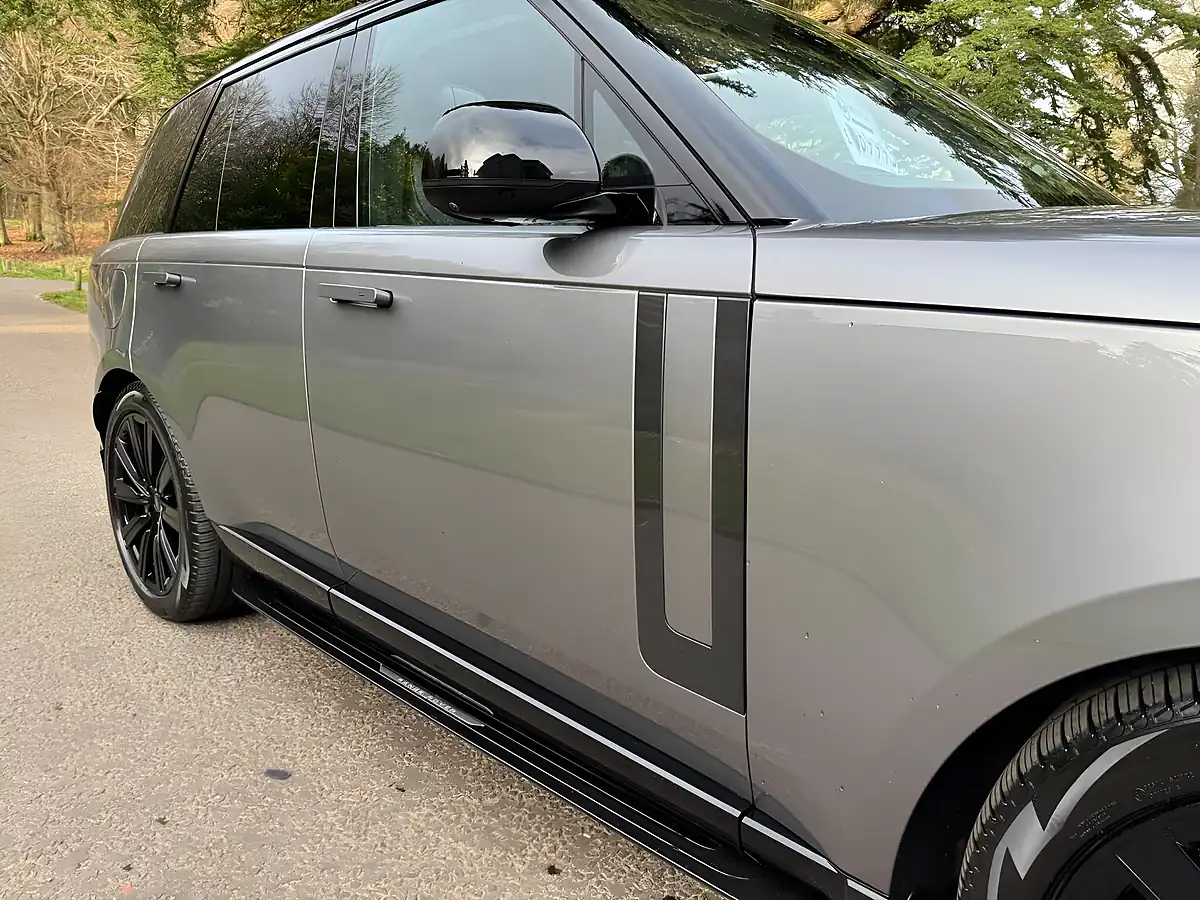 Used 2022 Land Rover Range Rover Se Grey - Interior and Exterior details 18
