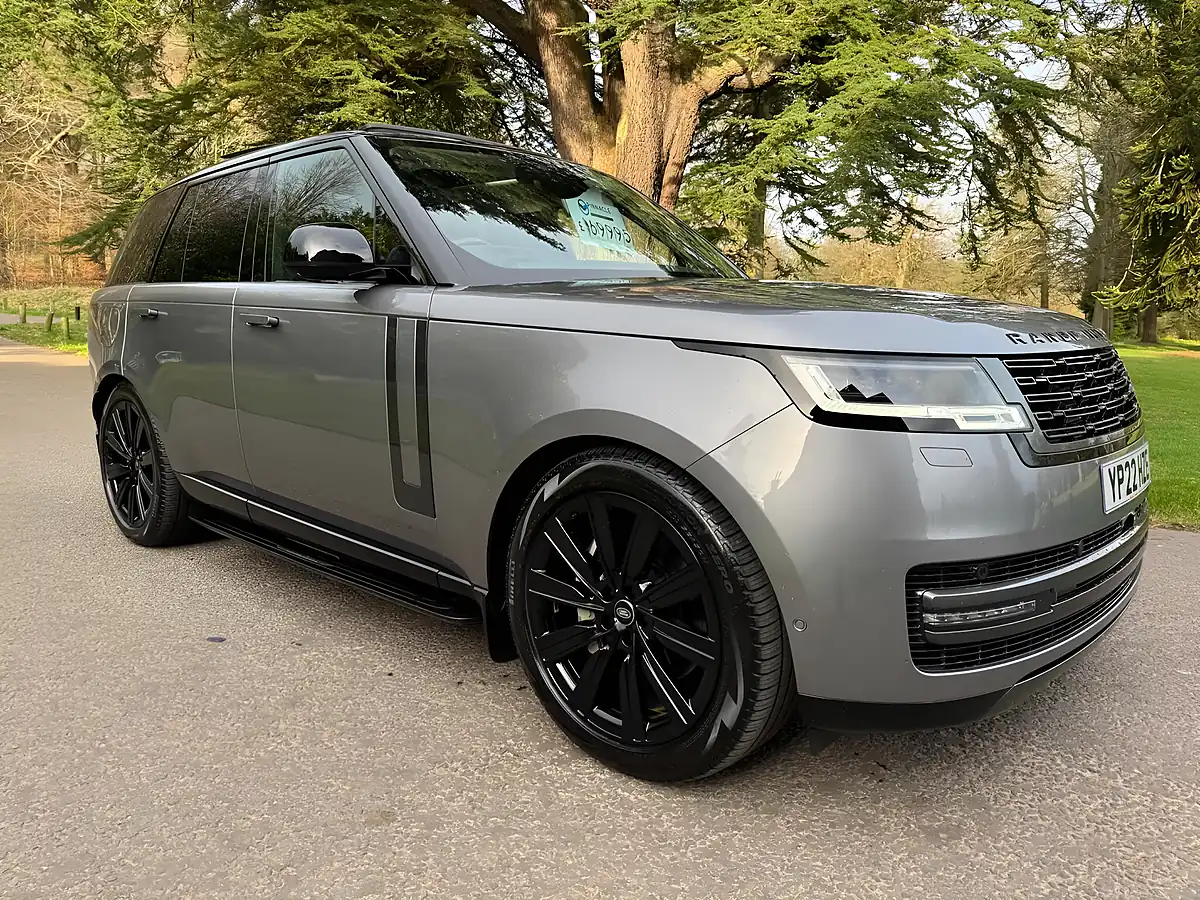 Used 2022 Land Rover Range Rover Se Grey - Interior and Exterior details 2