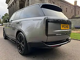 Used 2022 Land Rover Range Rover Se Grey - Interior and Exterior details 8