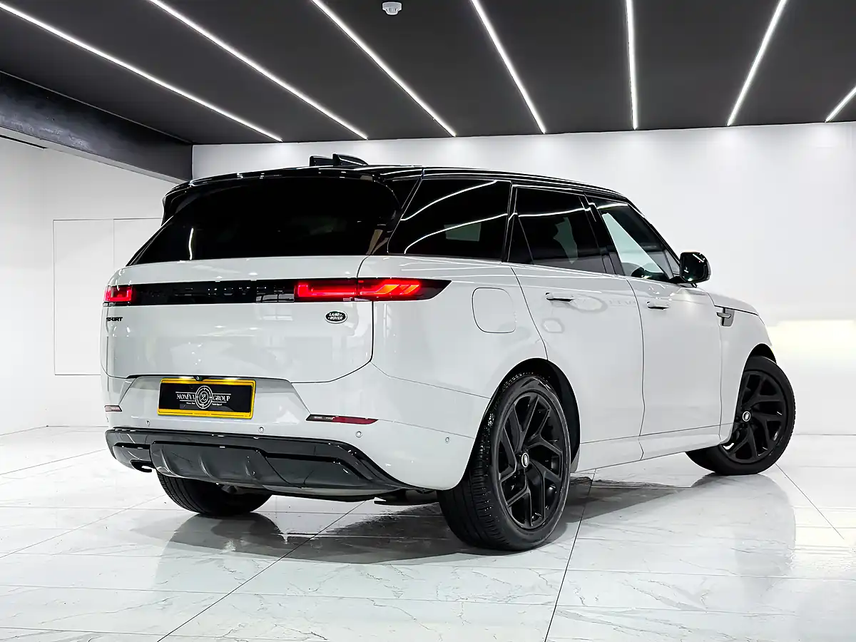 Used 2022 Land Rover Range Rover Sport Dynamic Se Borasco Grey - Interior and Exterior details 3