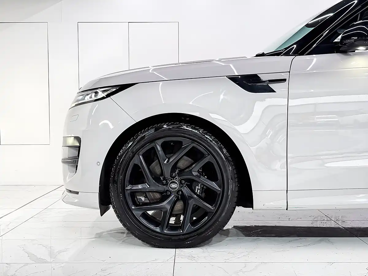 Used 2022 Land Rover Range Rover Sport Dynamic Se Borasco Grey - Interior and Exterior details 9