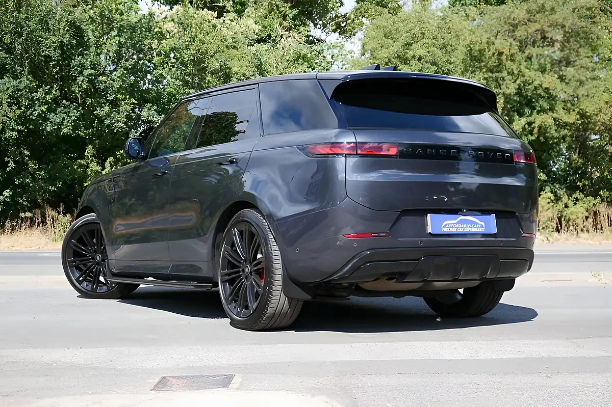 Used 2022 Land Rover Range Rover Sport Dynamic Se Grey - Interior and Exterior details 2