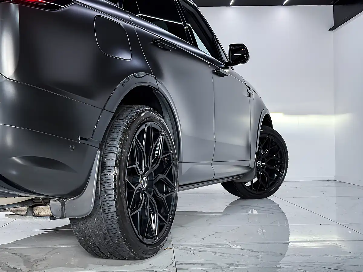 Used 2022 Land Rover Range Rover Sport First Edition Black - Interior and Exterior details 8