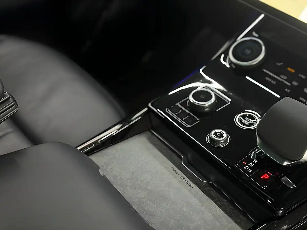 Used 2022 Land Rover Range Rover Sport First Edition Red - Interior and Exterior details 9