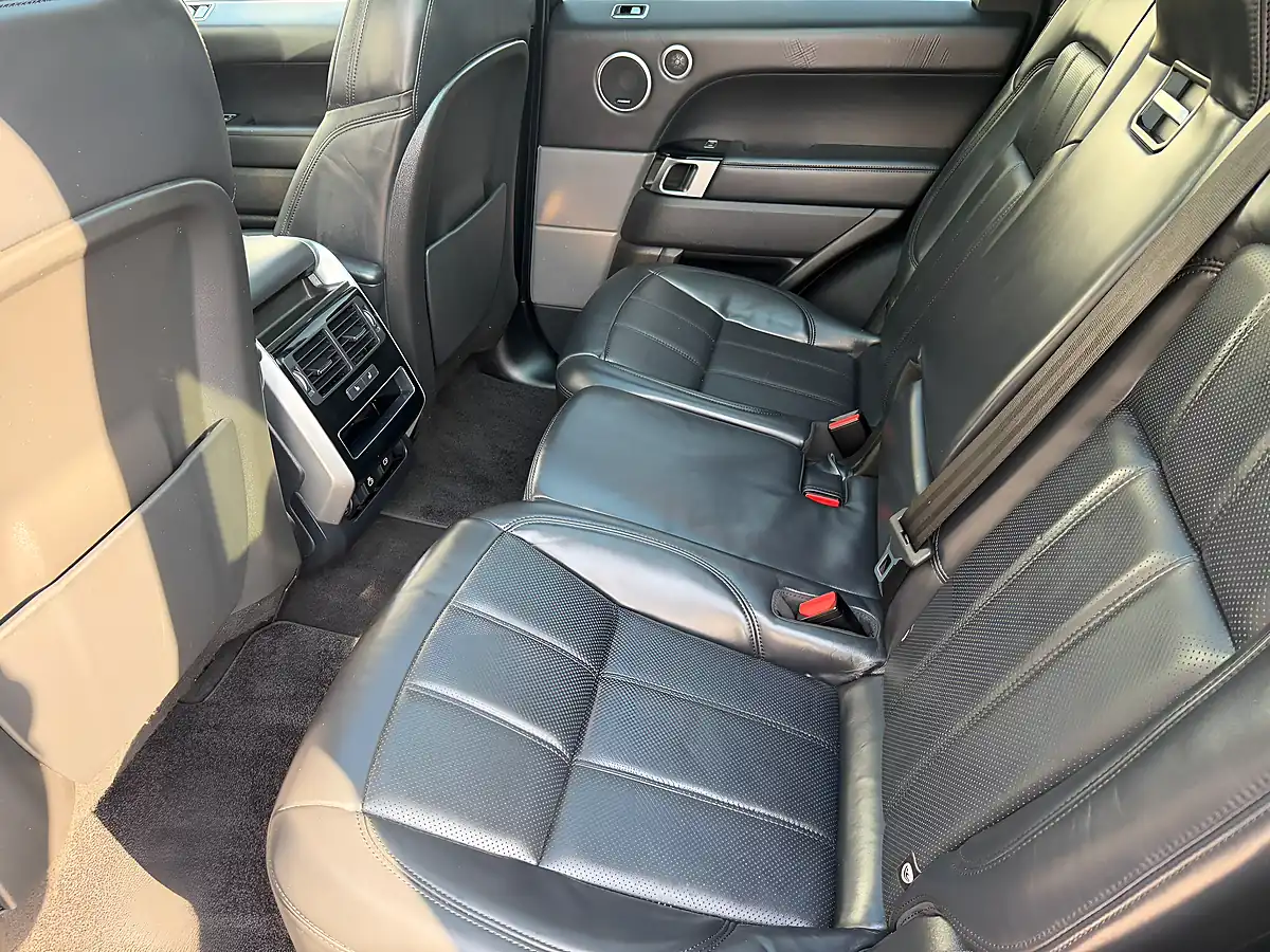Used 2022 Land Rover Range Rover Sport Hse Dynamic Black Grey - Interior and Exterior details 13