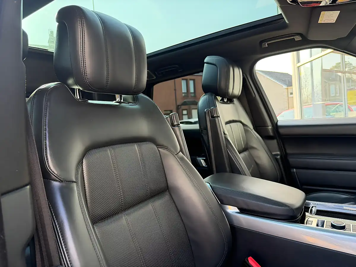 Used 2022 Land Rover Range Rover Sport Hse Dynamic Black Grey - Interior and Exterior details 8