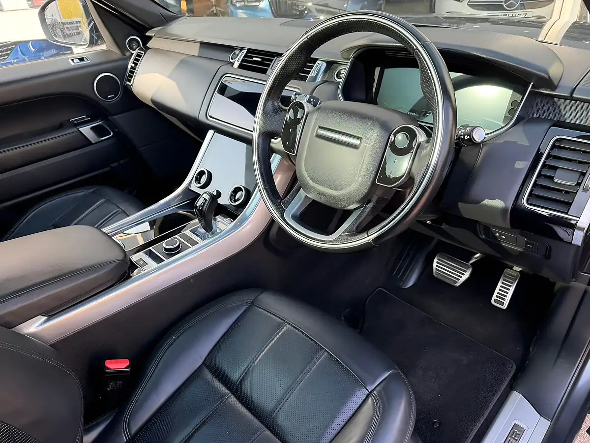 Used 2022 Land Rover Range Rover Sport Hse Dynamic Black Grey - Interior and Exterior details 9
