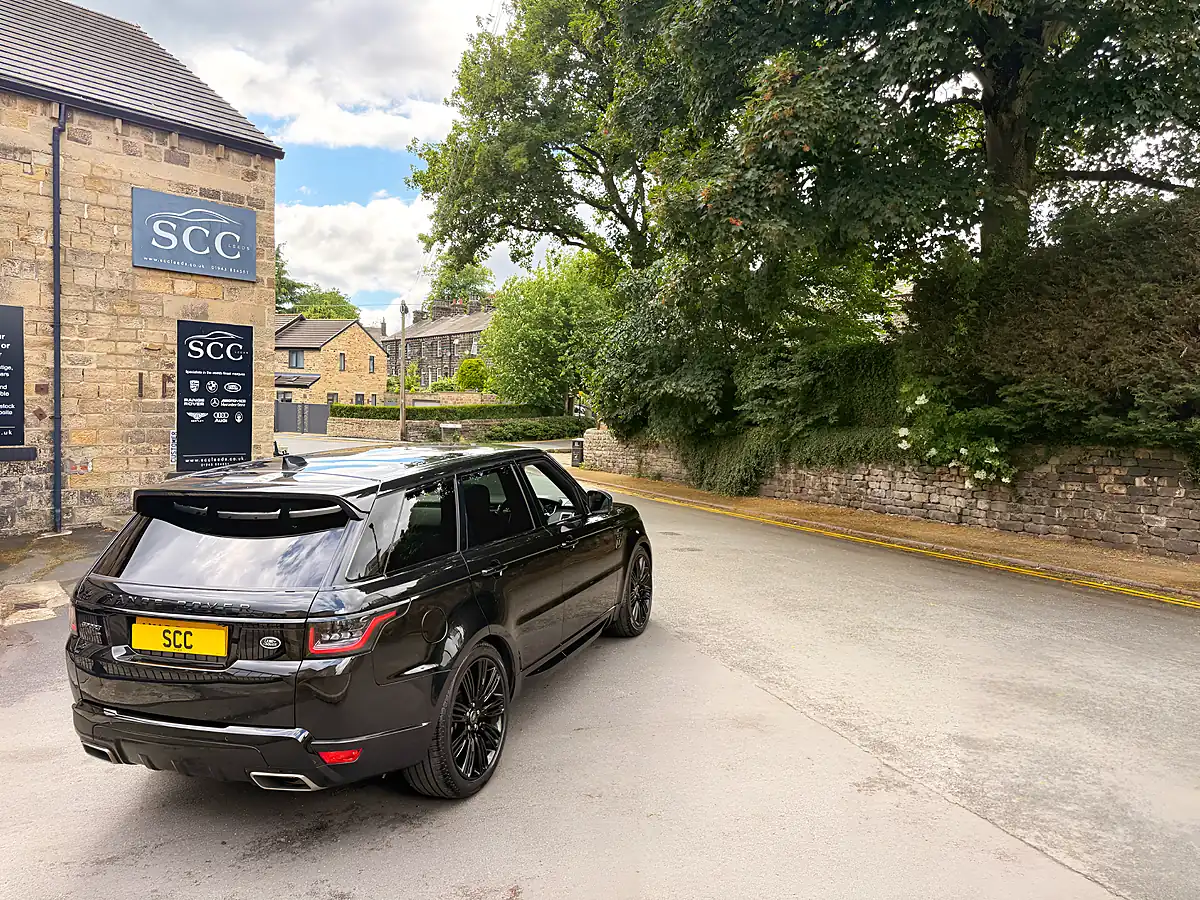 Used 2022 Land Rover Range Rover Sport Hse Dynamic Black Santorini Black - Interior and Exterior details 13