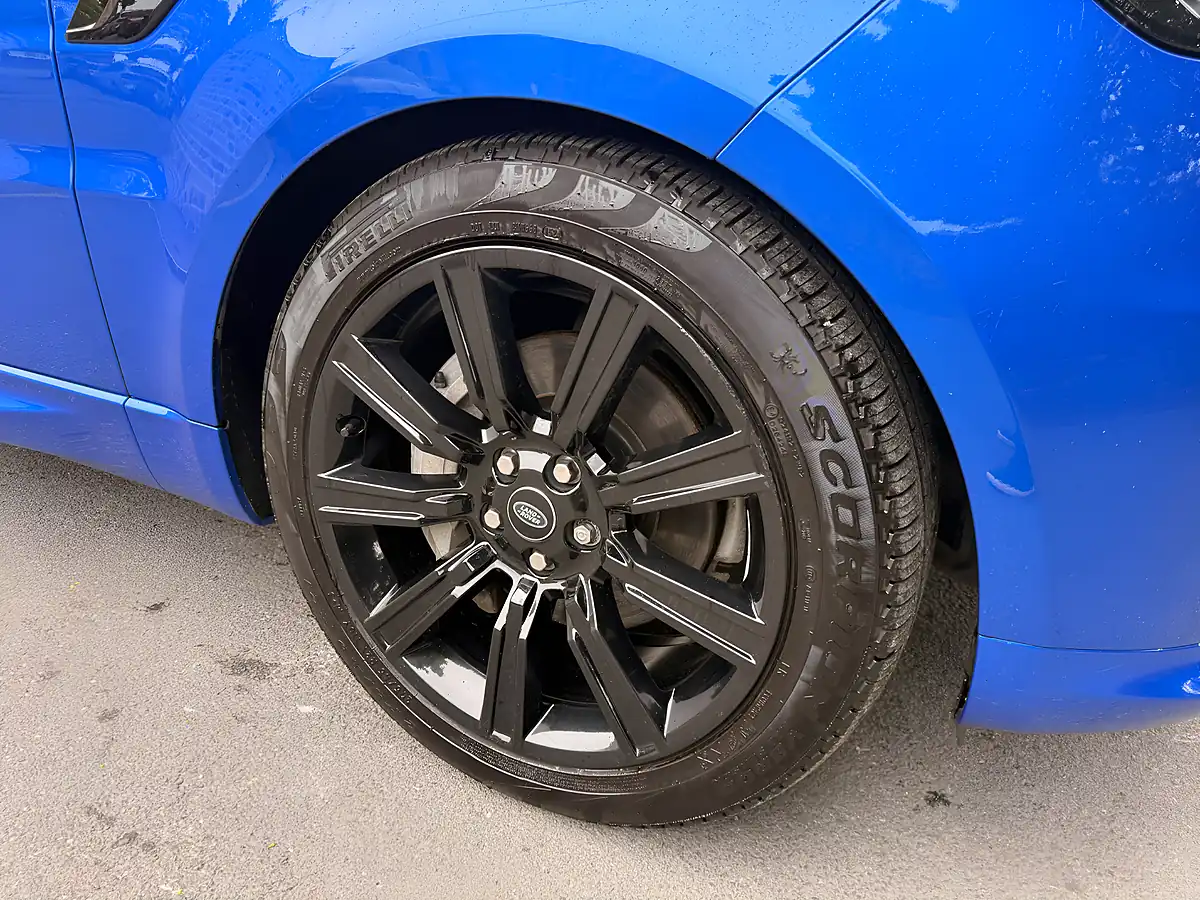 Used 2022 Land Rover Range Rover Sport Hse Dynamic Velocity Blue - Interior and Exterior details 16