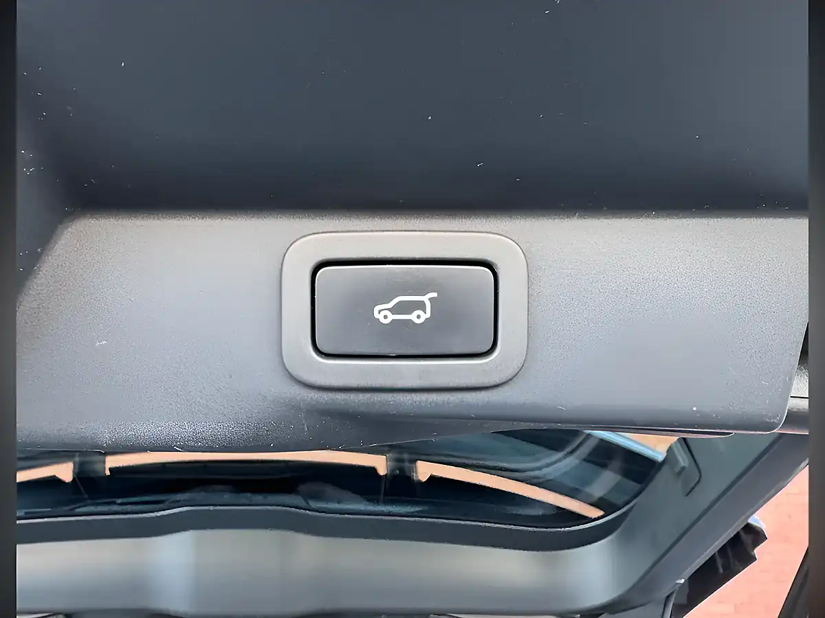 Used 2022 Land Rover Range Rover Sport Hse Silver Black - Interior and Exterior details 11