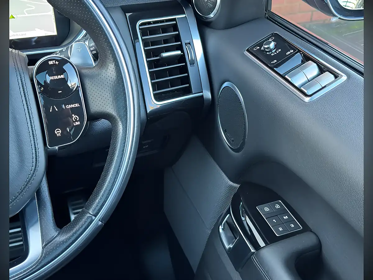 Used 2022 Land Rover Range Rover Sport Hse Silver Black - Interior and Exterior details 17