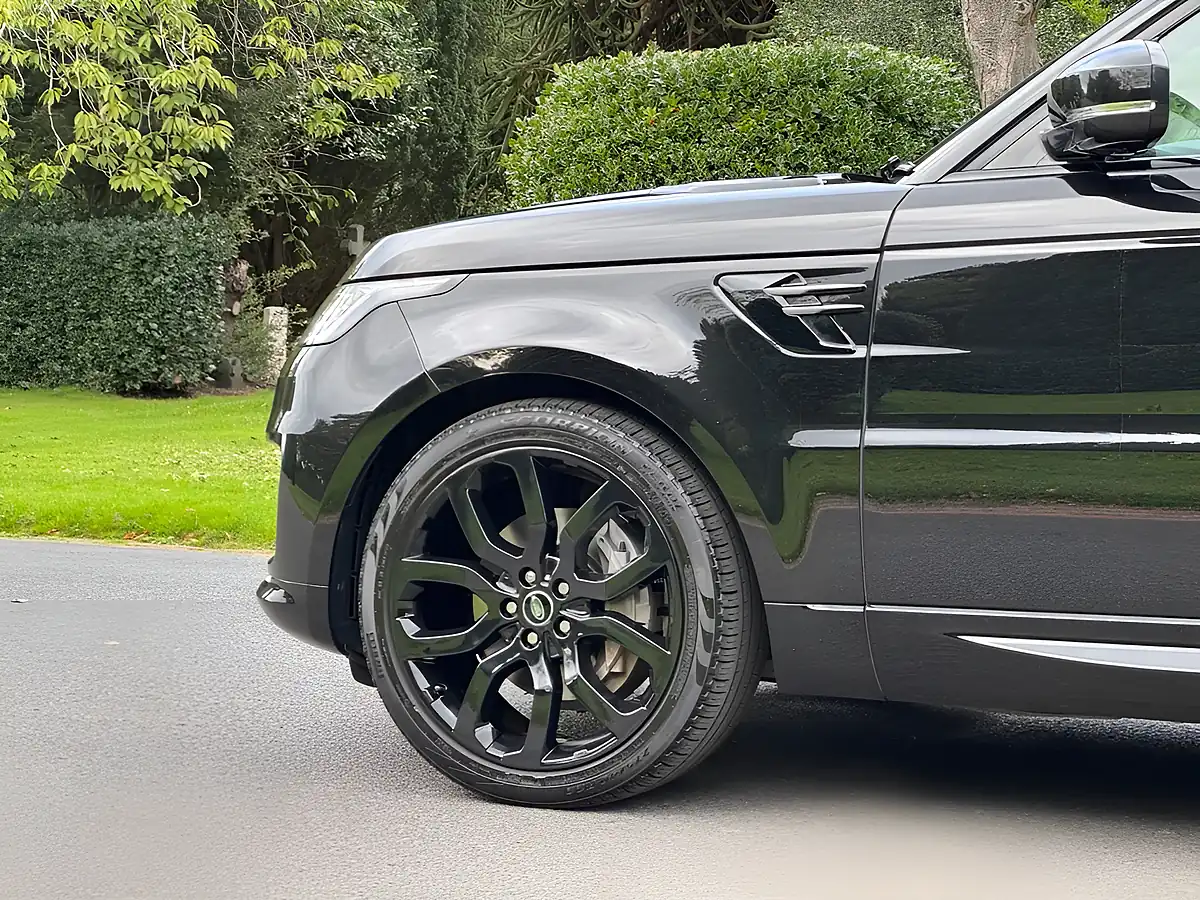 Used 2022 Land Rover Range Rover Sport Hse Silver Black - Interior and Exterior details 8