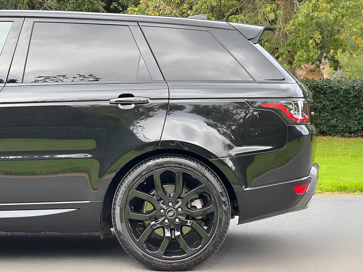 Used 2022 Land Rover Range Rover Sport Hse Silver Black - Interior and Exterior details 9
