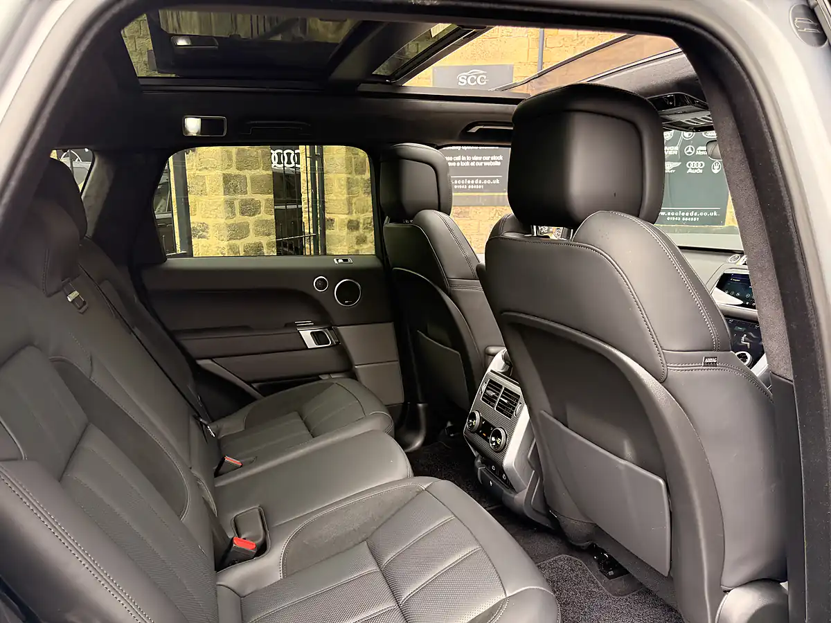Used 2022 Land Rover Range Rover Sport Hst Hakuba Silver - Interior and Exterior details 15