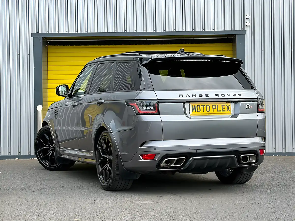 Used 2022 Land Rover Range Rover Sport Svr Grey - Interior and Exterior details 9