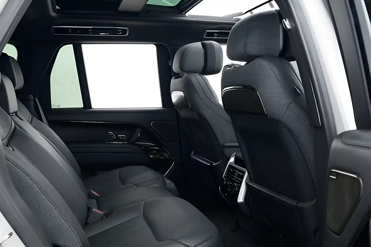 Used 2022 Land Rover Range Rover Sv Grey - Interior and Exterior details 12