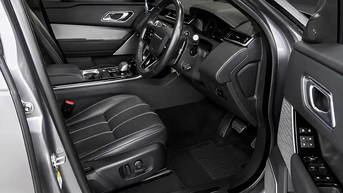 Used 2022 Land Rover Range Rover Velar Edition R Dynamic Grey - Interior and Exterior details 2