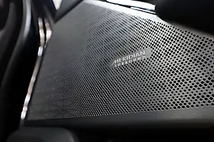 Used 2022 Land Rover Range Rover Velar Edition Santorini Black - Interior and Exterior details 11