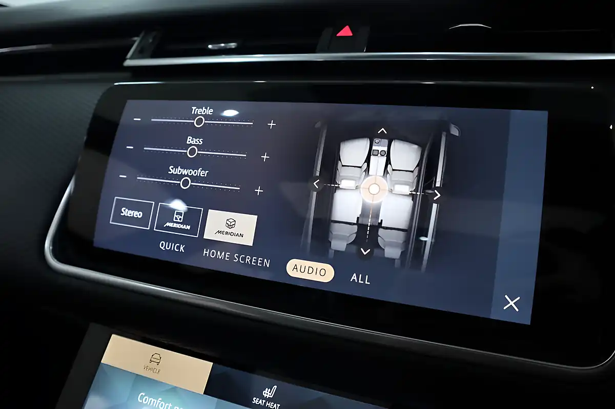 Used 2022 Land Rover Range Rover Velar Edition Santorini Black - Interior and Exterior details 17