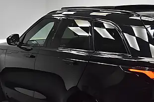 Used 2022 Land Rover Range Rover Velar Edition Santorini Black - Interior and Exterior details 14