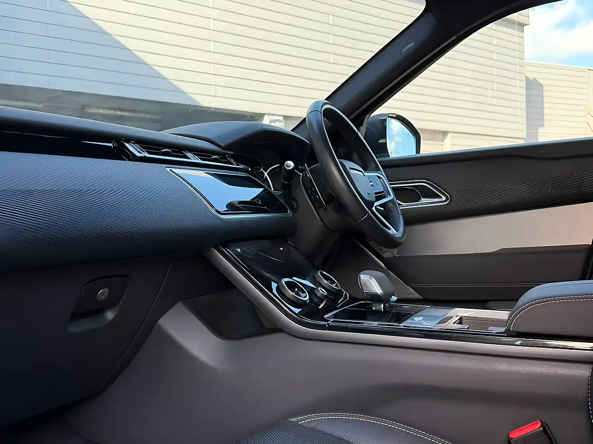 Used 2022 Land Rover Range Rover Velar Edition Silver - Interior and Exterior details 11