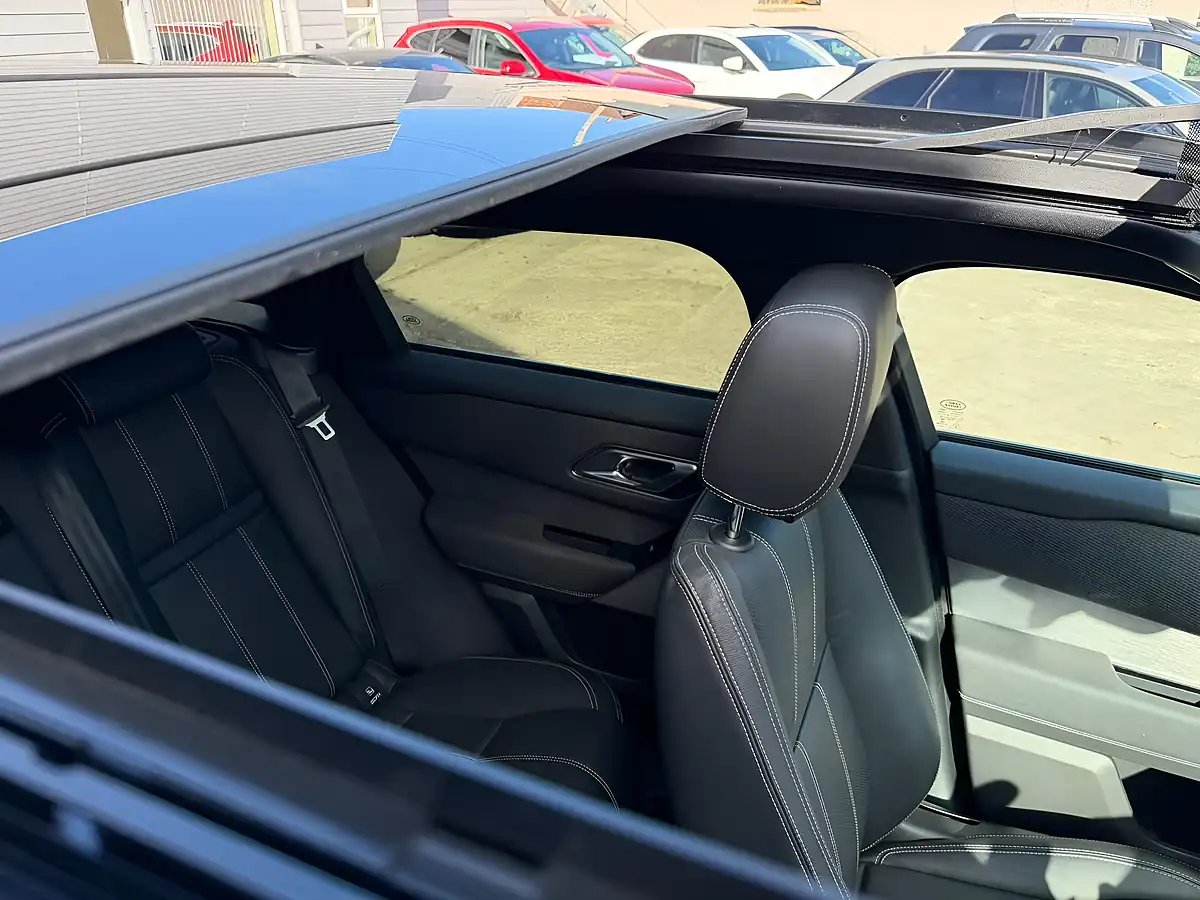 Used 2022 Land Rover Range Rover Velar Edition Silver - Interior and Exterior details 20