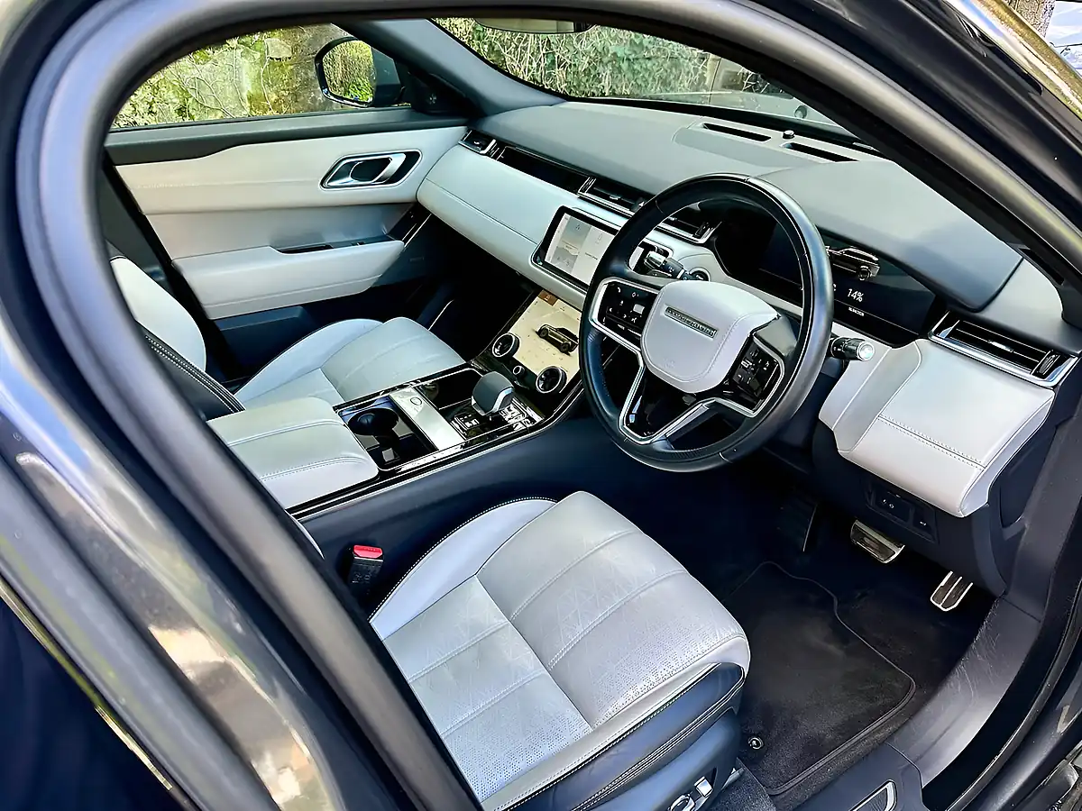 Used 2022 Land Rover Range Rover Velar R-Dynamic Hse Carpathian Grey - Interior and Exterior details 5